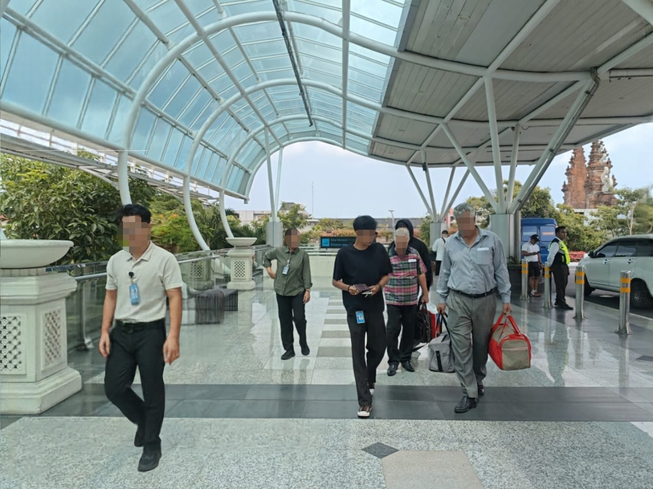 Two Iranian Nationals Deported from Bali After Viral Alleged Rp800,000 Theft Using Hypnosis Tactic
